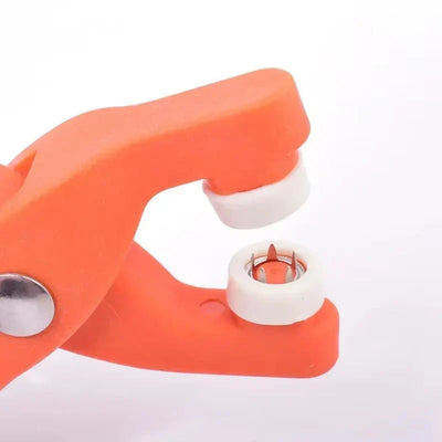 Plier Tool with 50 Metal Snap Buttons Kit Review by Mariam Khalil