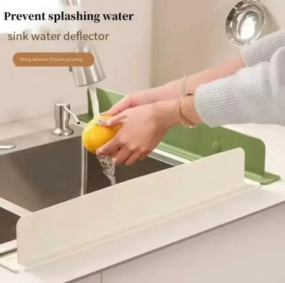 Suction For Kitchen And Bathroom Flexible Water Splash Stopper - 12 Inch (Random Color) Review by Noura Al Suwaidi